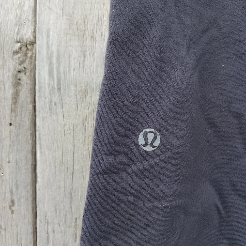 Lululemon Astro Pants Flare‎ Gray Coal Strata Stripe Womens Sz 6 Y2K Yoga Pants